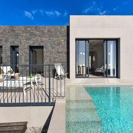 Global Yucas 12 - By Global Holidays 5962 Maspalomas (Gran Canaria)