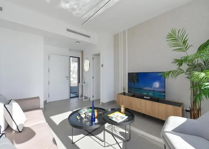 Global Yucas 12 - By Global Holidays 5962